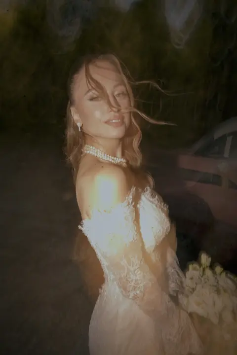 Kadraj Film frame from a wedding story — wedding photographer in İzmir (93)